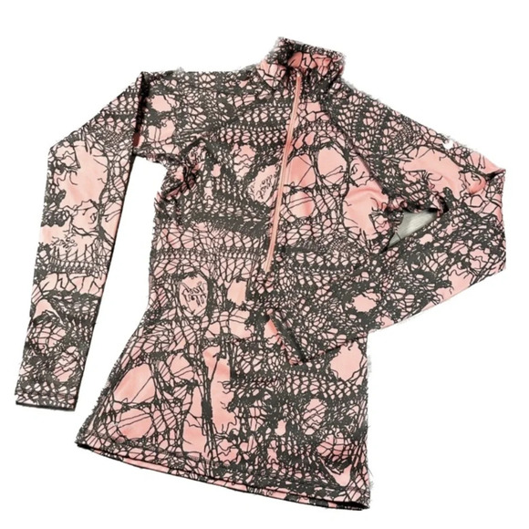 Nike Tops - Nike Pro Dri Fit Stay Warm, Cook Pattern Quarter Zip